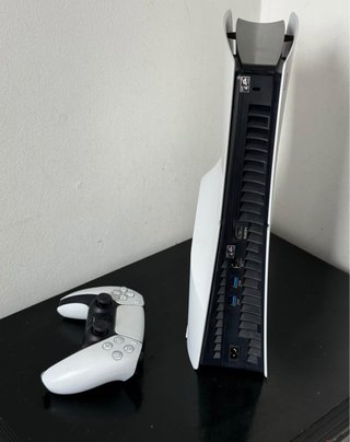 Consola PlayStation 5 Slim con lector de disco