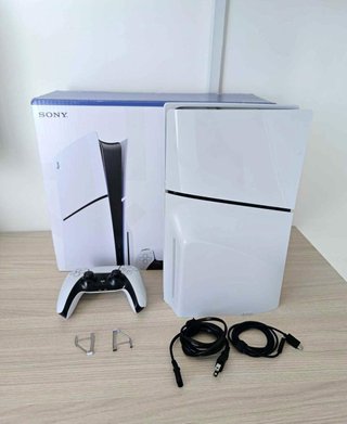 Consola PlayStation 5 Slim con lector de disco