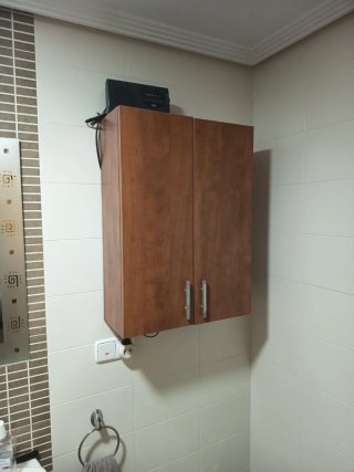Mueble de pared de madera
