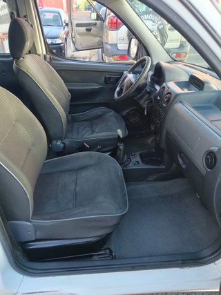Peugeot Partner 2004
