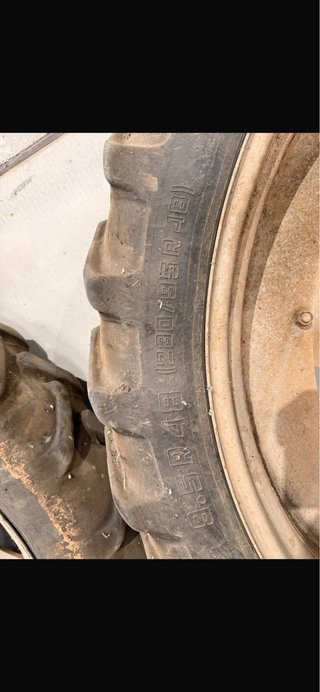 Ruedas de tractor finas