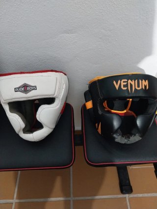 Cascos de boxeo Rude Boys y Venum Talla M