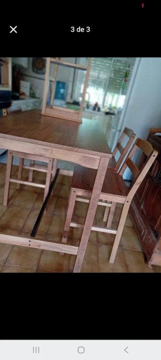 Conjunto Mesa Alta y 2 Taburetes Ikea
