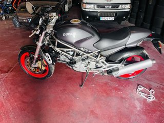 Ducati Monster 900 S4