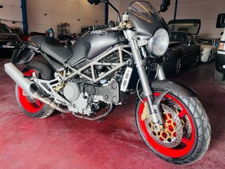 Ducati Monster 900 S4