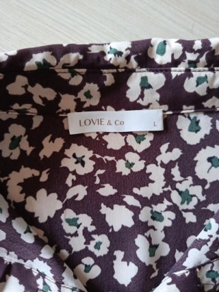 Vestido Corto Estampado Floral. NO SE ARRUGA