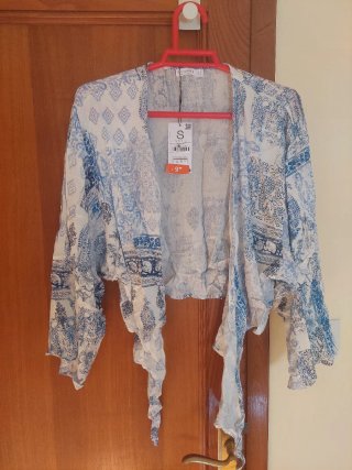 Blusa Stradivarius Estampada Azul Talla S