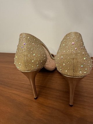 Zapatos de Fiesta Nude con Pedrería Talla 40