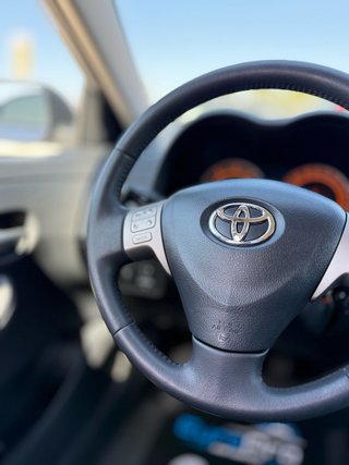 Toyota Corolla Sedán Toyota Corolla Sedán 1.4 D-4D Active