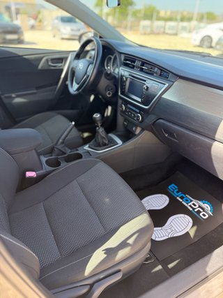 Toyota Auris 90D Active Touring Sports