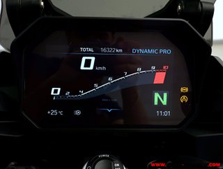 BMW F 900 XR TRIPLE BLACK -GARANTÍA OFICIAL-