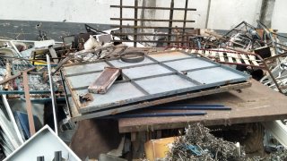 SE HACEN PORTES Y SE LIMPIAN TERRENOS