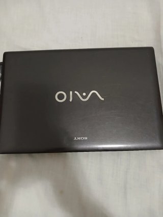 Portátil Sony VAIO VPCEB2Z1E Core i5