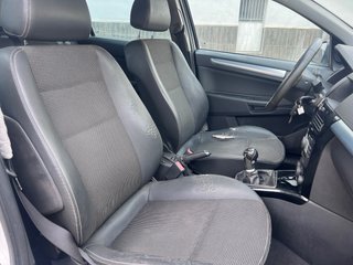 Opel Astra 2009