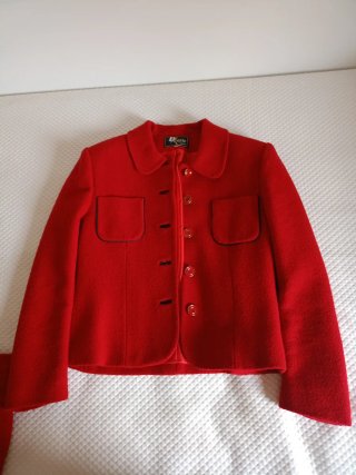 Traje de Falda Rojo