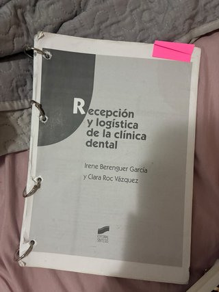 Recepción y logística de la clínica dental