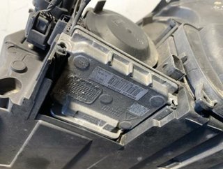 56670 8200394707 faro der renault espace iv (jk0)