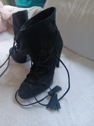 Botines de Ante Negros Talla 40