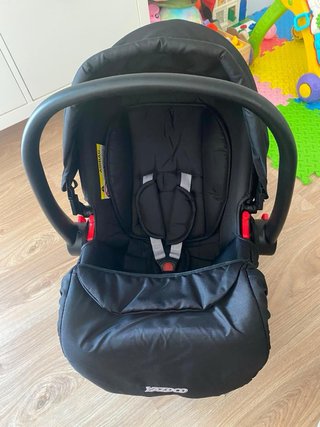 Silla de coche para bebé negra