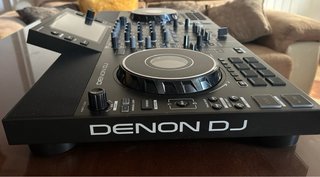 Denon DJ SC Live 4 + maleta transporte- Como Nueva