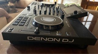 Denon DJ SC Live 4 + maleta transporte- Como Nueva