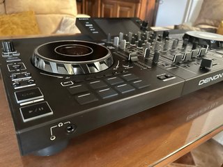 Denon DJ SC Live 4 + maleta transporte- Como Nueva