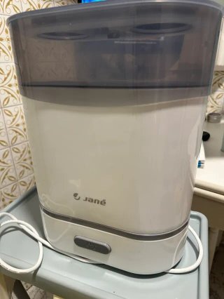 Esterilizador y Calienta Biberones Jané