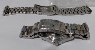 ÚNICO TAG Heuer  Profesional 200m TRITIUM EL MITO.
