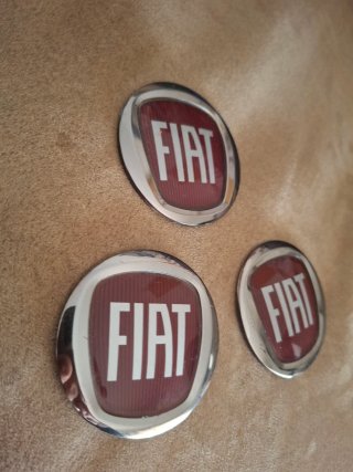 Conjunto de 3 centros de jante Fiat
