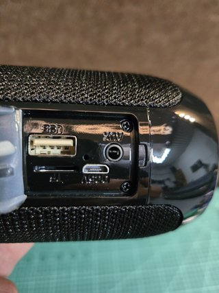 Altavoz Bluetooth portátil T&G TG117 nuevo