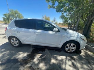 KIA Ceed 2010 con 98.000KM