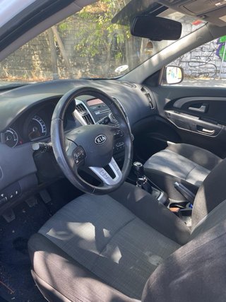 KIA Ceed 2010 con 98.000KM