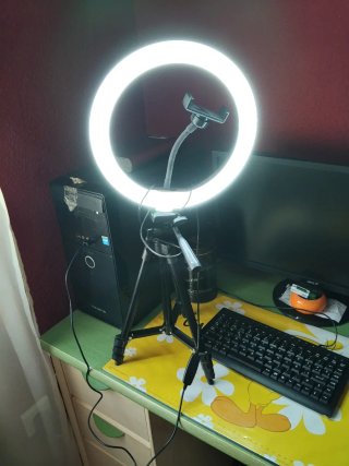 Trípode con Aro de Luz para Móvil Universal
