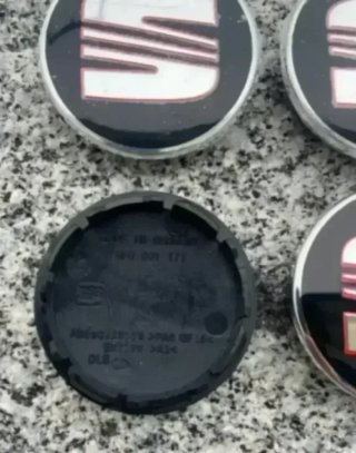 TAPABUJES RUEDA LLANTA SEAT LEON IBIZA CUPRA 56MM