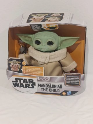 Star Wars  The Mandalorian  The Child Animatronic