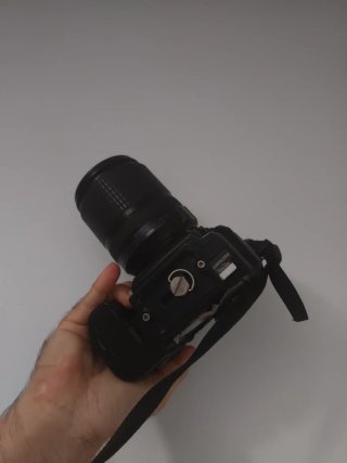Pack Nikon D7500 + Lentes 18-140mm y 35mm