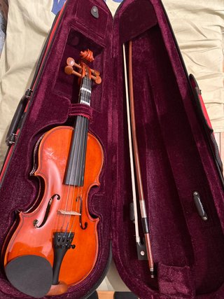 Violín con Estuche y Arco