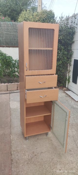 Mueble auxiliar madera y cristal