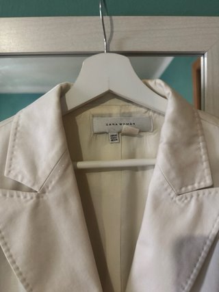 Americana corta Zara blanco roto