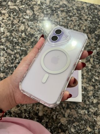 iPhone 17 Lavander