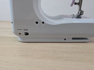 Máquina de coser infantil Emerio SEW-121820