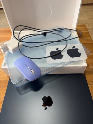 MacBook Air M3 8GB RAM 256GB SSD