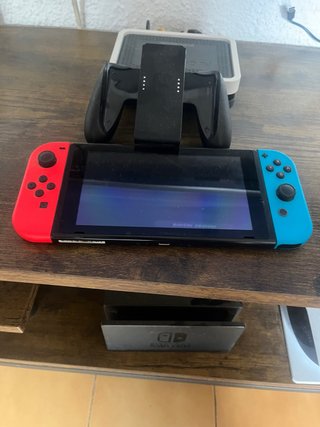 Nintendo Switch Roja y Azul (Mod. HAC-001)