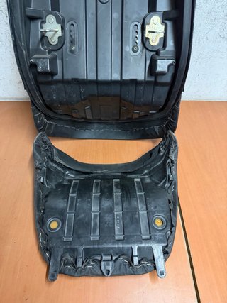 Asiento Yamaha Majesty 2012
