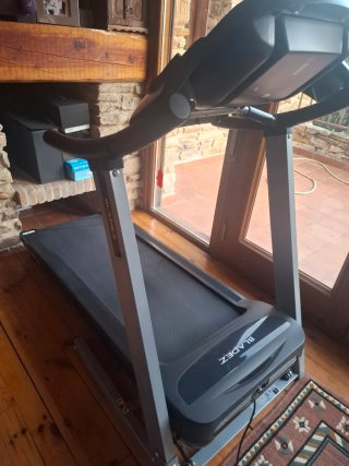 Cinta de Correr y Andar TR202i Bladez fitness