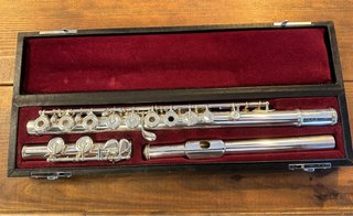 Flauta Travesera Yamaha YFL-684