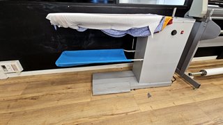 mesa de planchado industrial