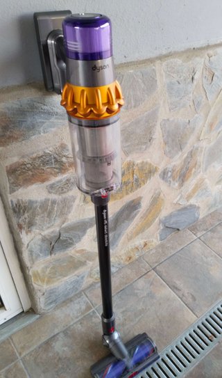 Aspiradora Dyson V15 Detect Absolute.