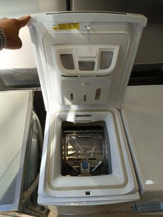 Lavatrice Whirlpool con garanzia e trasporto
