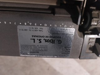 Máquina de escribir Olivetti Línea 98
